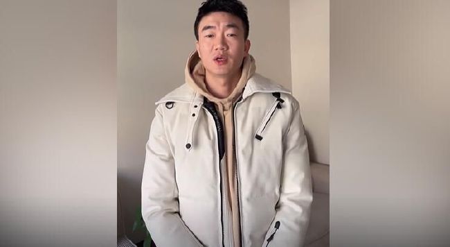 双方首发以及换人信息：尤文首发：1-什琴斯尼、 6-达尼洛、3-布雷默、12-阿莱士-桑德罗（27’4-加蒂）、27-安德烈亚-坎比亚索（68’22-蒂莫西-维阿）、16-麦肯尼、5-洛卡特利、25-拉比奥、11-科斯蒂奇（55’17-伊林）、14-米利克、15-凯南-伊尔迪兹（55’9-弗拉霍维奇）替补未出场：20-米雷蒂、23-平索利奥、24-鲁加尼、36-佩林、41-卡维利亚、43-克雷斯皮、47-博恩德弗罗西诺内首发： 80-图拉蒂、47-马特乌斯-卢斯瓦尔迪、6-罗马尼奥利、30-蒙泰里西、20-利罗拉（30’7-杰米-巴埃斯）（80’7-克韦尔纳泽）、4-布雷夏尼尼、14-格利、45-巴雷内切亚、16-加里塔诺（70’21-阿鲁伊）、18-马蒂亚斯-苏莱、9-凯奥-若热（70’70-谢迪拉）替补未出场：1-弗拉塔利、 8-卢利奇、10-朱塞佩-卡索、11-库尼、24-布拉比亚、26-比达维、31-米凯莱-切罗福利尼